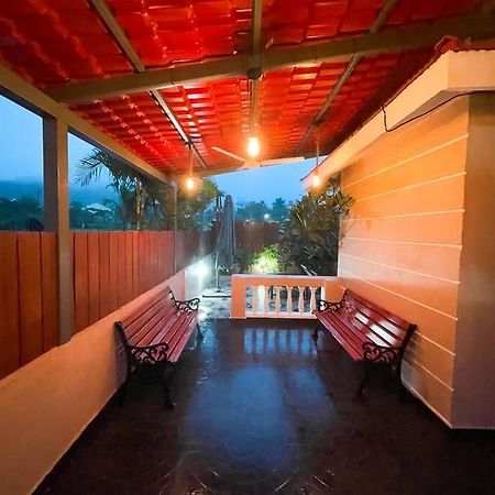 Corner House, Lonavla By Meheru-4 Bhk Villa With Pool Exterior foto